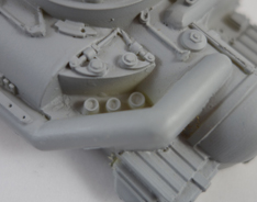 Unknown Hardcopy (Vehicle), Engine detailc (5 of 17)